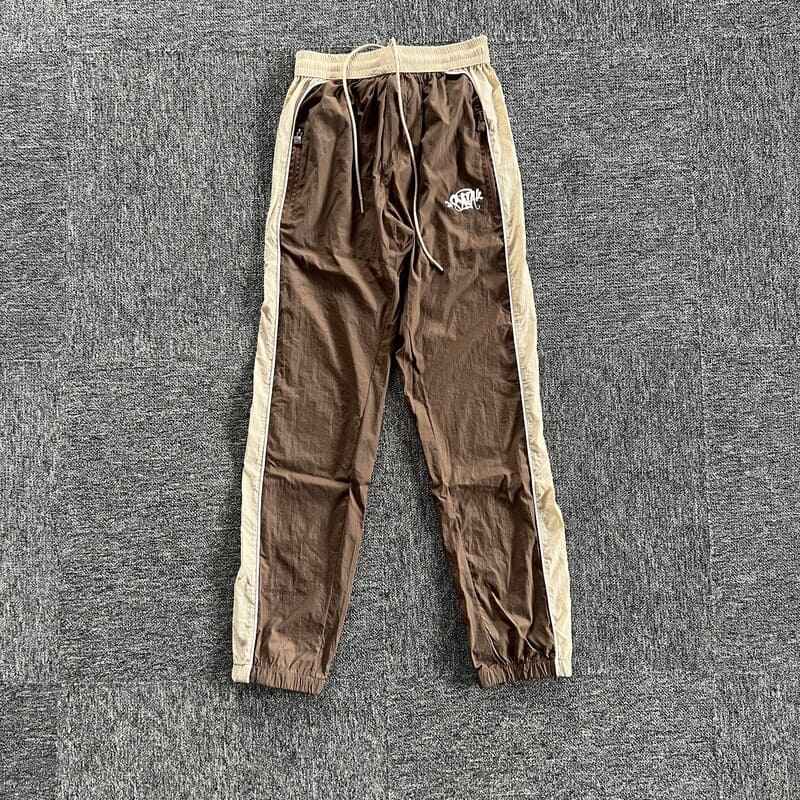 SYNA World Syna Logo Shell Brown Set