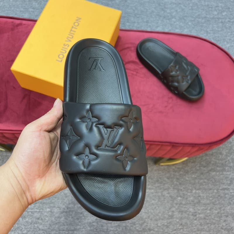 Louis Vuitton Waterfront Black Slippers