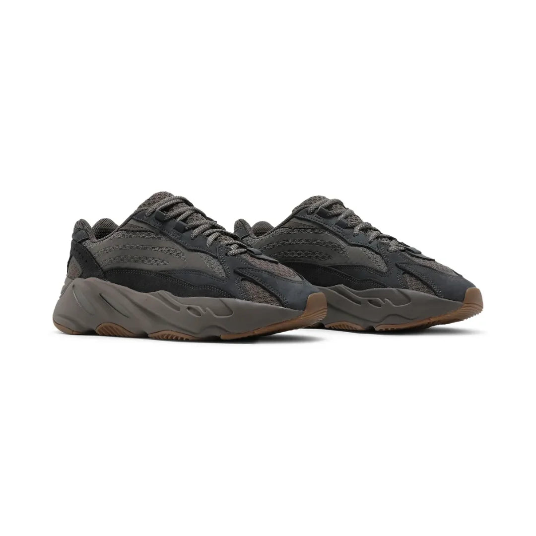 Yeezy Boost 700 V2 "Mauve"