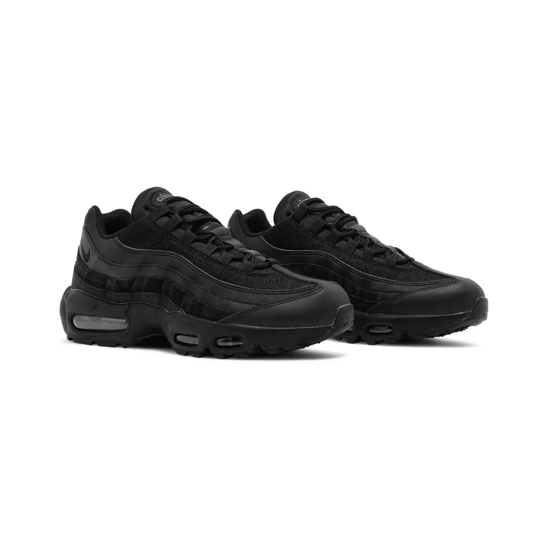 Air Max 95 "Triple Black"