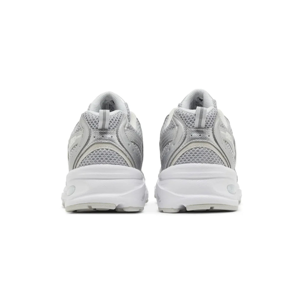 New Balance 530 "Silver Metallic Moonbeam"