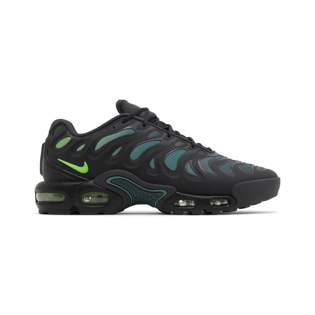 Air Max Plus Drift "Black Green Strike"