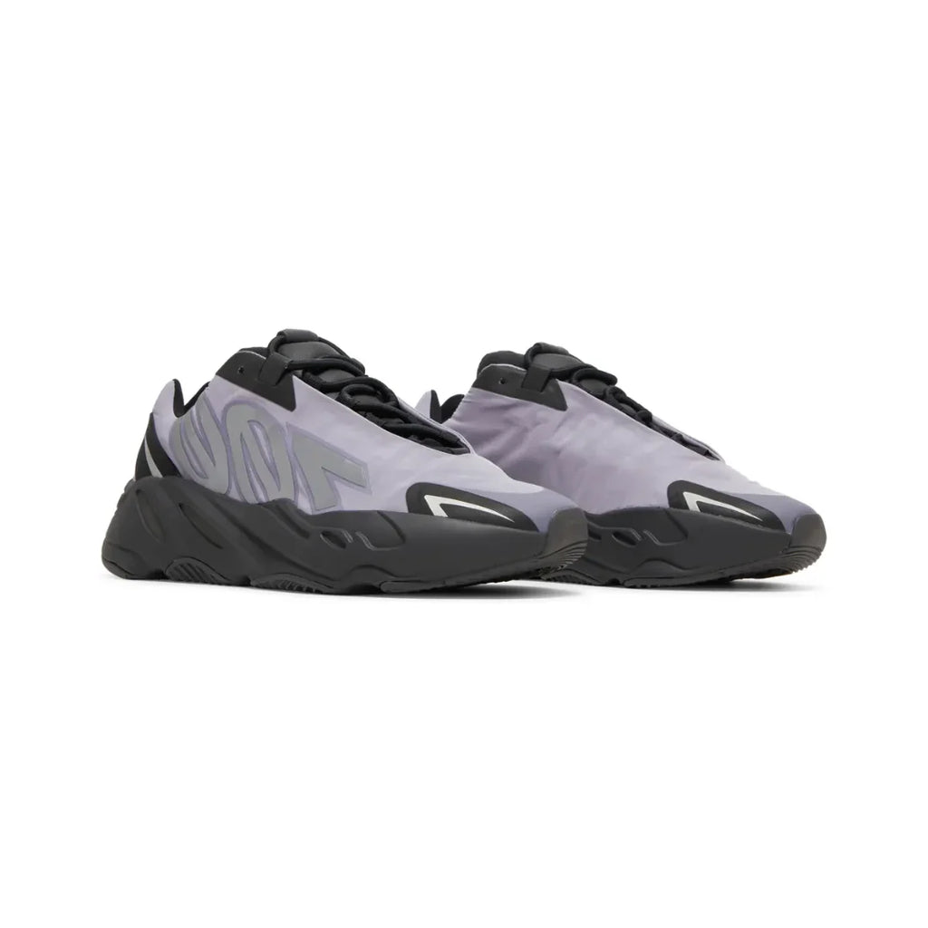 Yeezy Boost 700 MNVN "Geode"