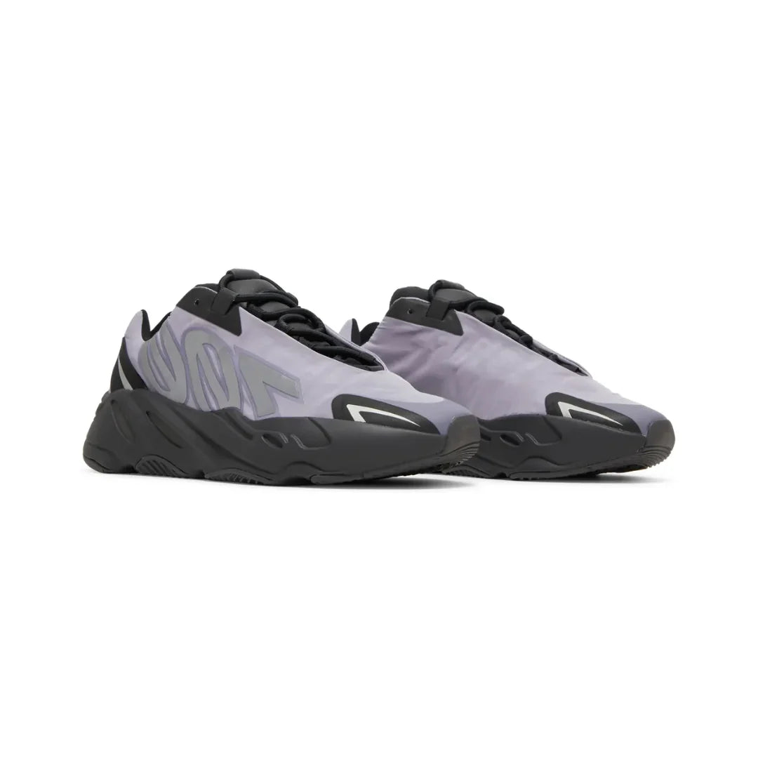 Yeezy Boost 700 MNVN "Geode"