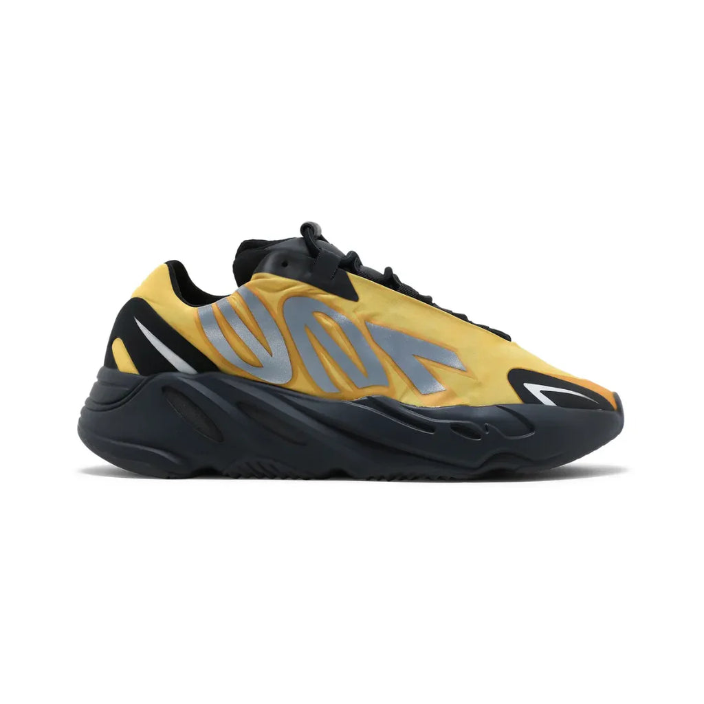 Yeezy Boost 700 MNVN "Honey Flux"