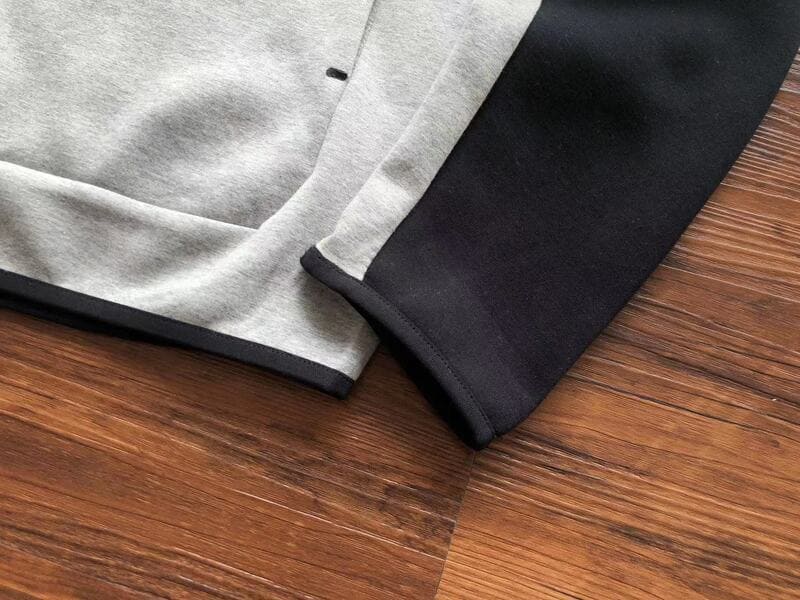 Nike Tech Fleece Black & Grey